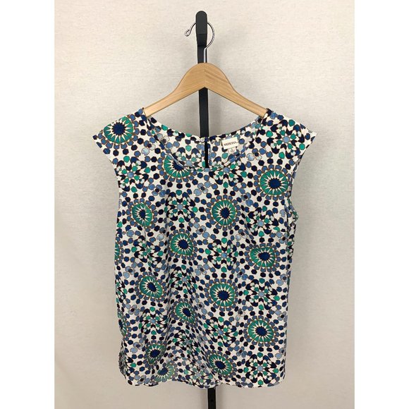 Womens Sleeveless Pattern Blouse - Picture 1 of 4